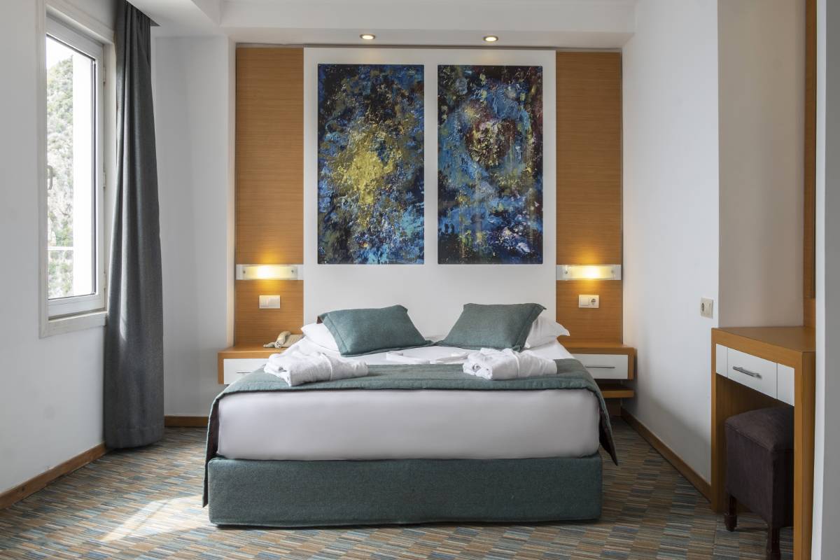 Ladonia Hotels Adakule